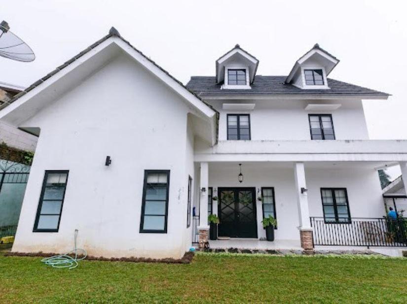 Stylish Villa At Green Apple U 35A Cipanas Puncak Sindanglaya Dış mekan fotoğraf